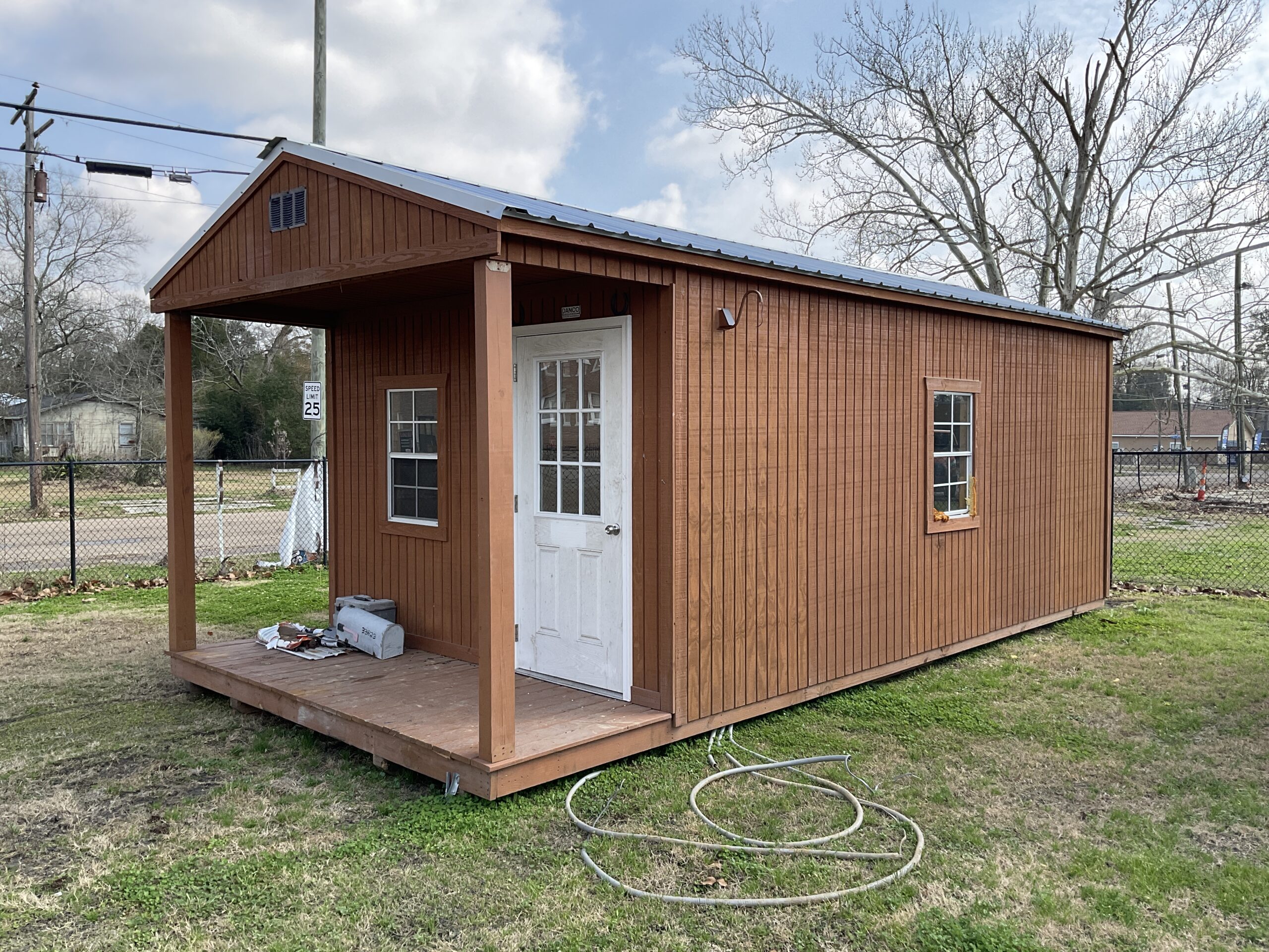 Standard Cabin 12x24/231203 R