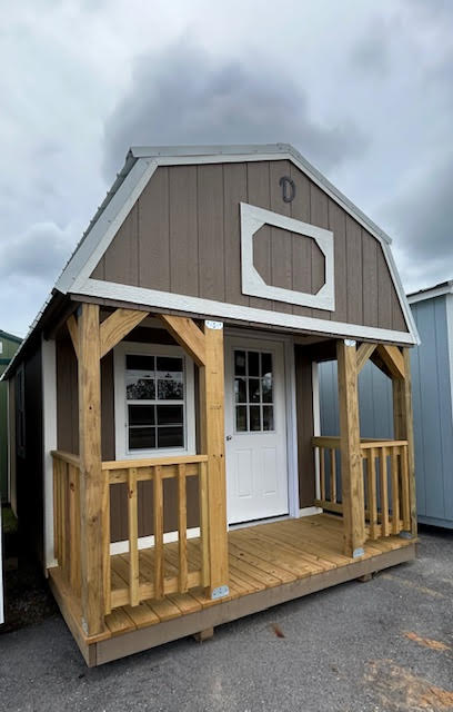 Lofted Barn Cabin 10x16