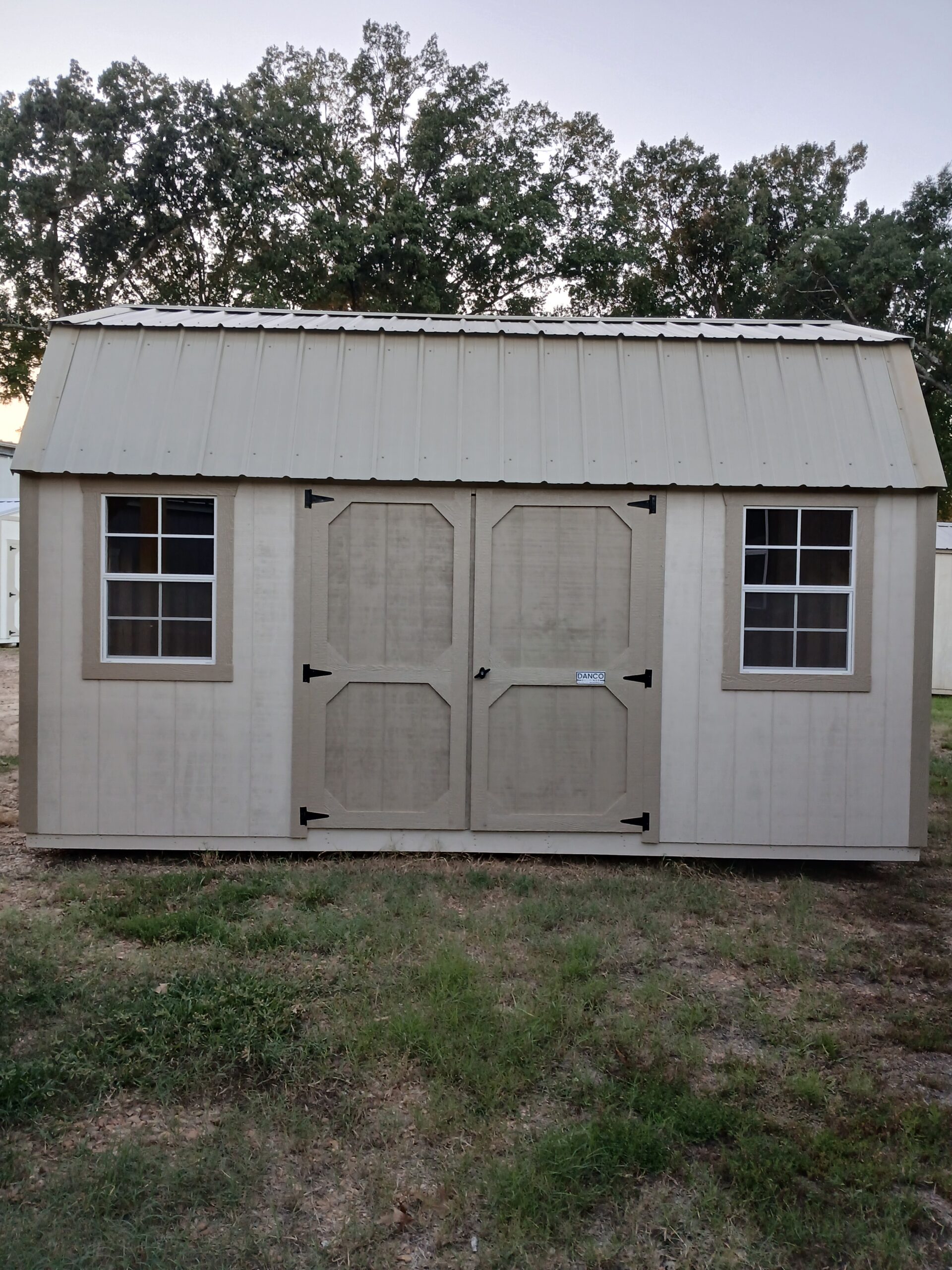 Side Lofted Barn 10x16