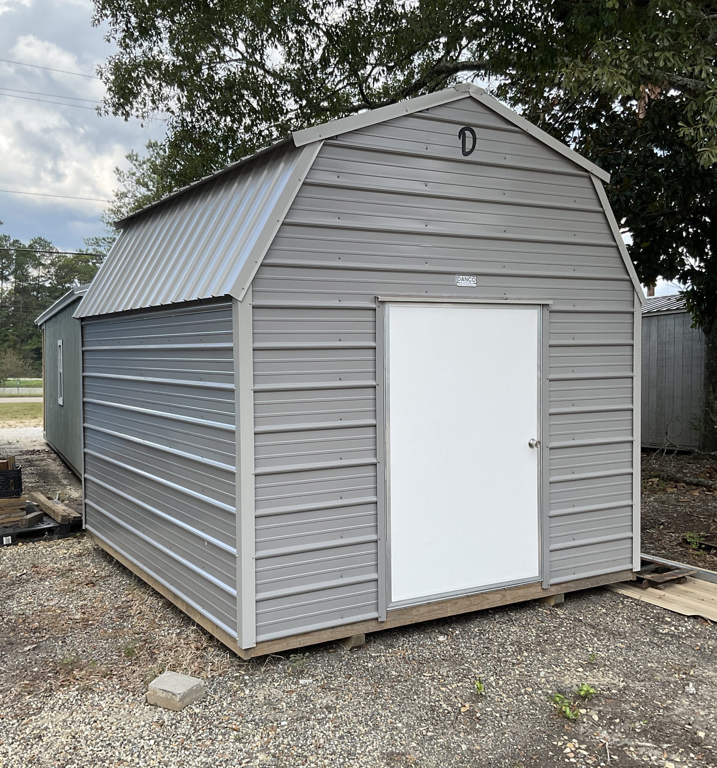 Extra Economy Lofted Barn 10x12/250107