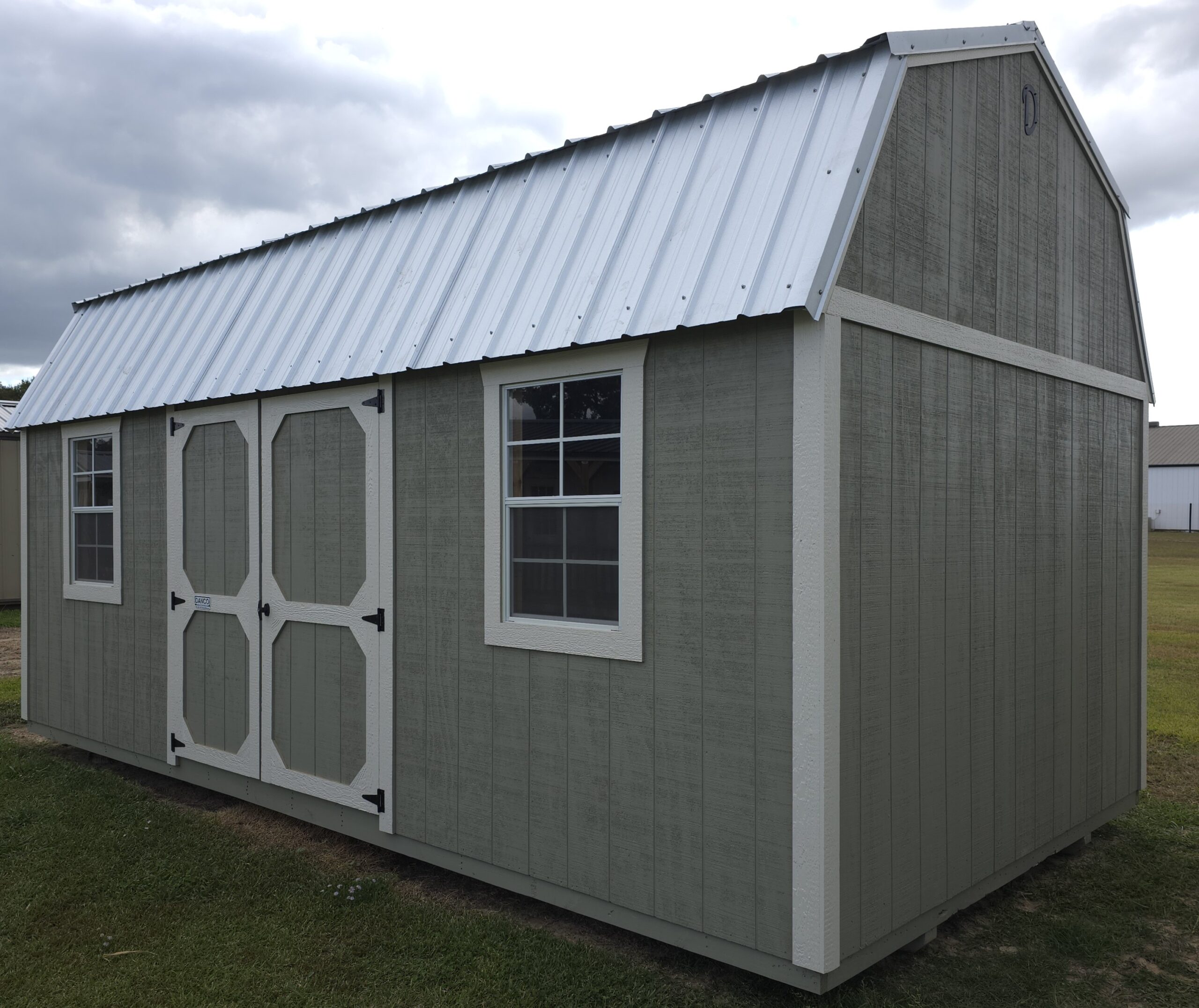 Side Lofted Barn 10x20/250653