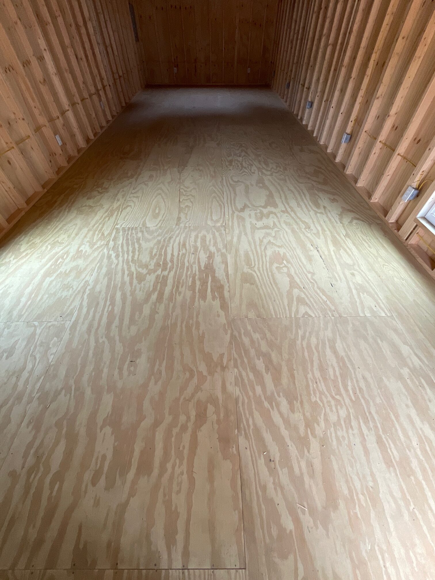 Lofted Barn Cabin 14x44/240355 R - Image 6