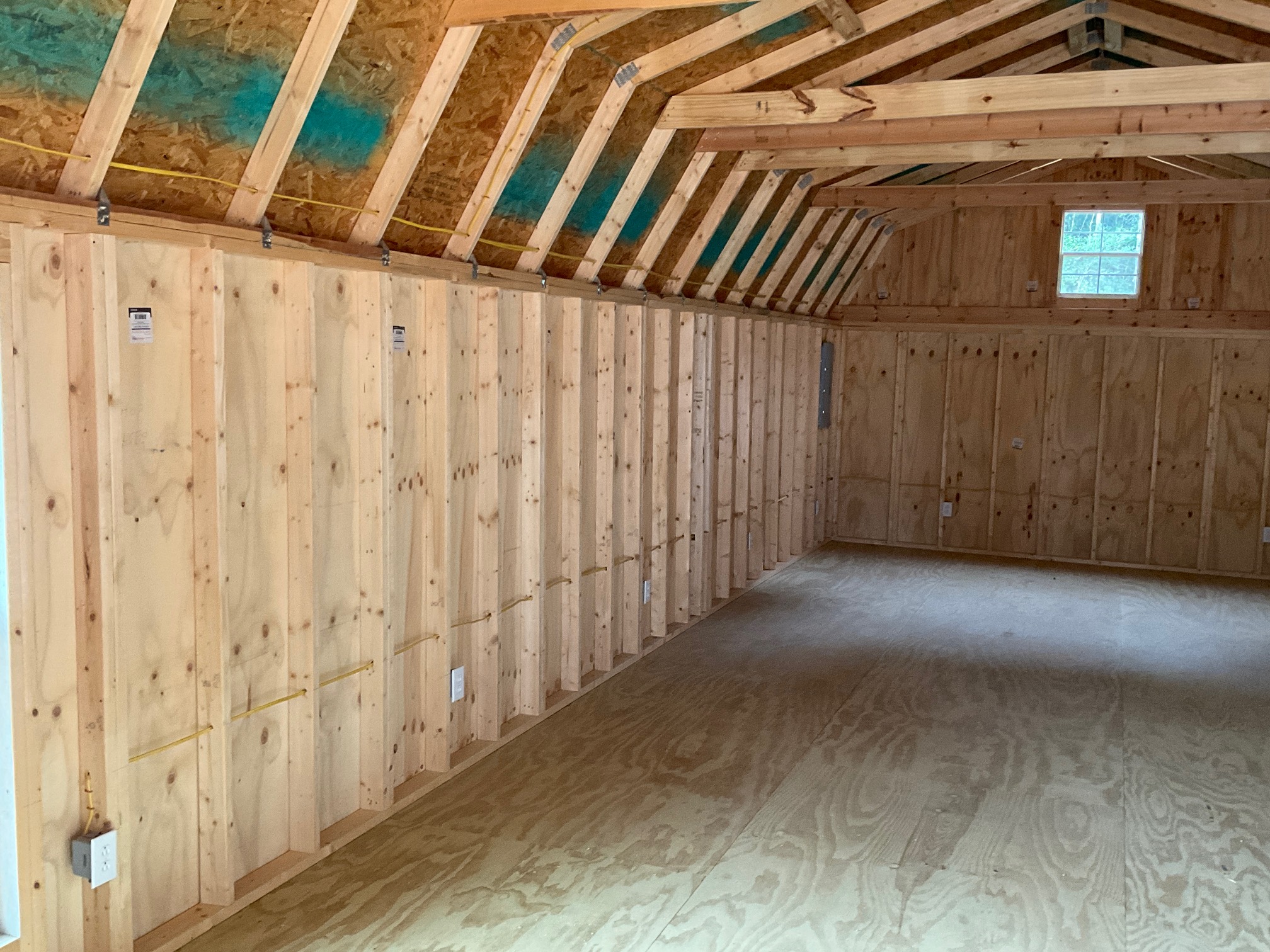 Lofted Barn Cabin 14x44/240355 R - Image 8